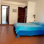 Castellabatecoast Bed & Breakfast