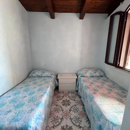 Castellabatecoast Bed & Breakfast