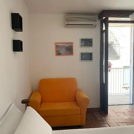 Castellabatecoast 3*